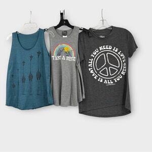 T-Shirt/Tank Bundle of 3 Graphic Slogan Shirts Women’s Size XS/S